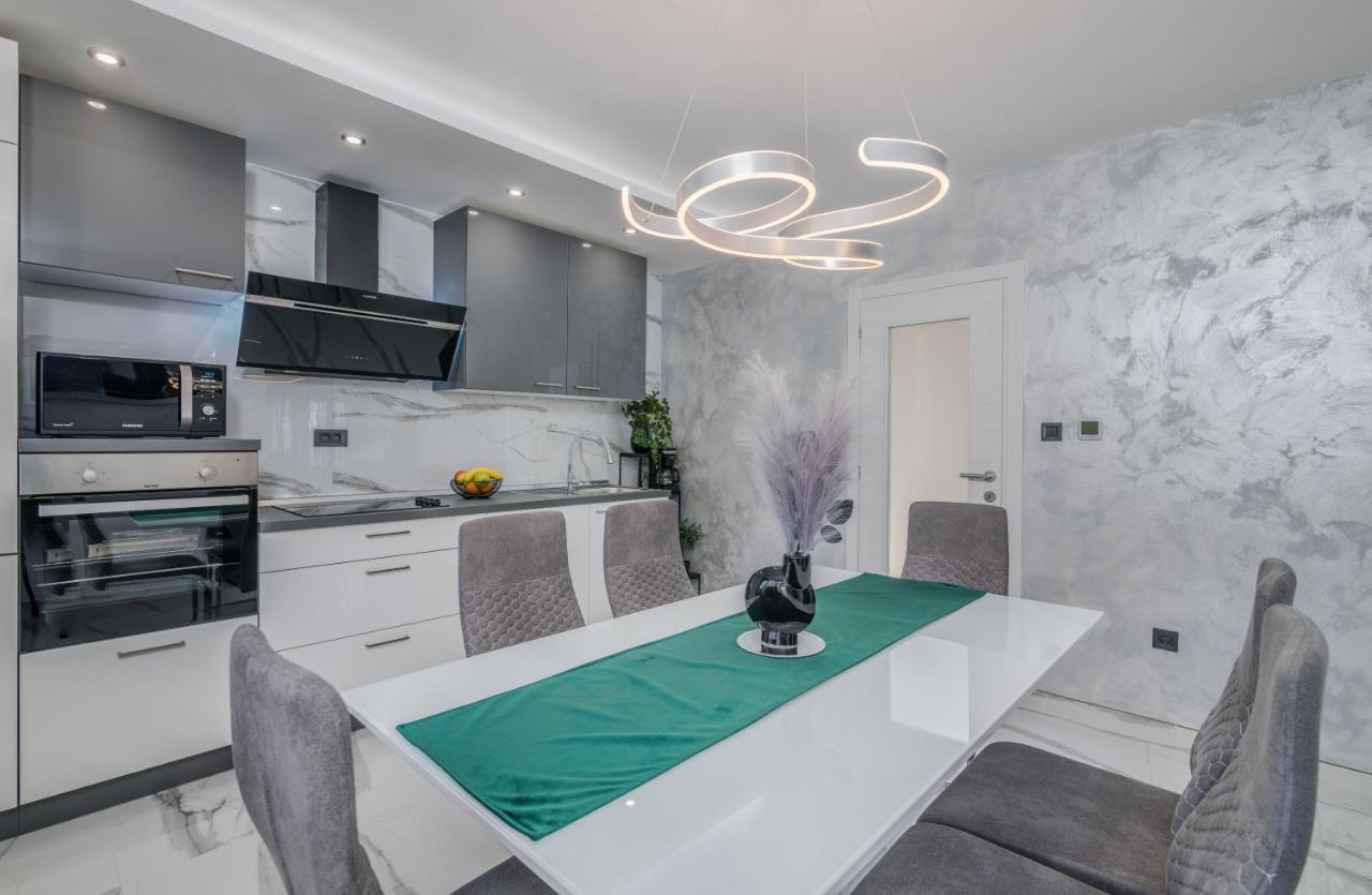 Apartman Luxury Lure Krk Town Εξωτερικό φωτογραφία
